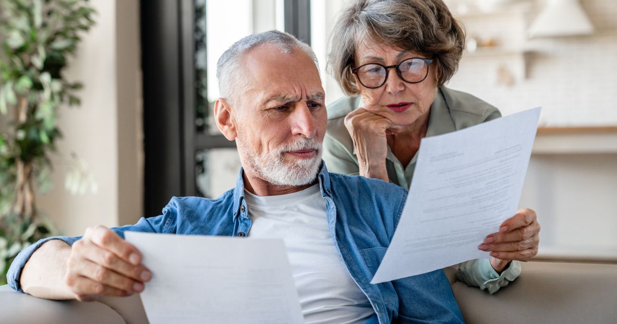 Insurance Planning for Senior Living: What Families Need to Know